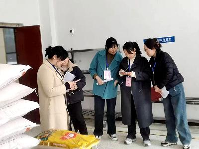 房县第一中学：家校携手 共筑校园美好“食”光