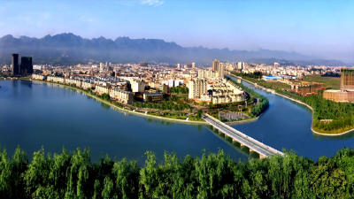 房县纪委监委：开展“清廉大讲堂”  为干部“充电赋能”