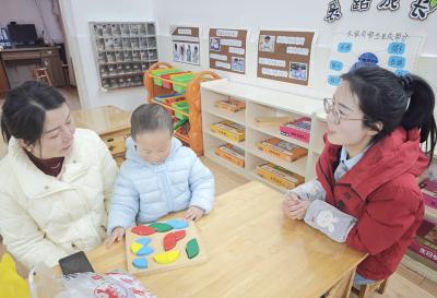 房县幼儿园：约访有温度 共育有方向