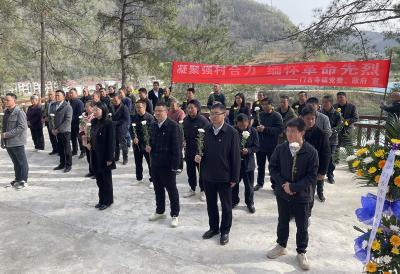 门古寺镇：开展清明烈士陵园扫墓暨产业交流活动