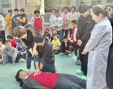 野人谷学校：防溺水宣教 “组合拳”    为学生生命安全 “上锁”