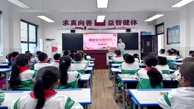 房县八一希望小学:师生携手共筑国家安全防线