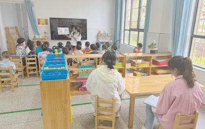 城关镇第二幼儿园：以赛促研共成长聚焦细节展风采