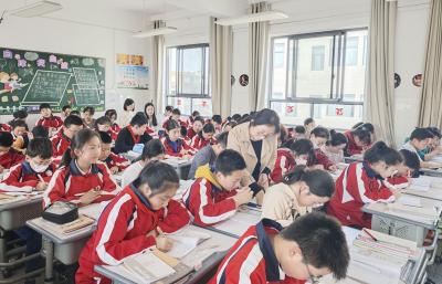 房县实验小学：立足单元教学 推进学科育人