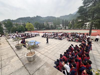 门古中学开展防溺水演练活动