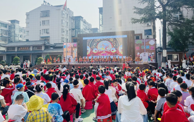 房县实验小学：开展第一学部“六一”文艺汇演