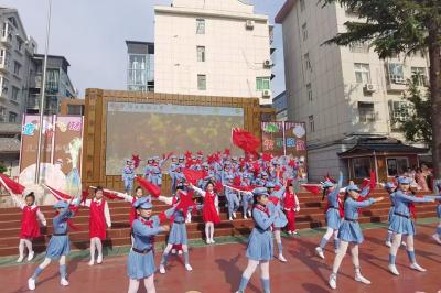 房县实验小学：美育润泽童真世界 艺术点亮美好未来