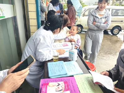 房县残联开展“ 助残筛查有爱，护童成长无忧 ”残疾儿童筛查行动