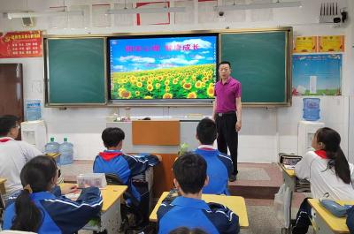 房县实验中学教联体：心育赋能青春路 润心逐梦绽芳华
