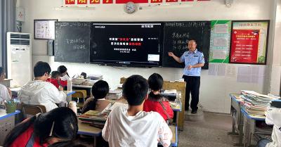 大木中学：筑牢青春防线 共建无毒校园