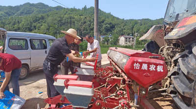 门古寺镇：小田并大田，农机唱欢歌