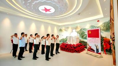 房县公积金办：支部联建庆“七一” 凝聚共识促发展