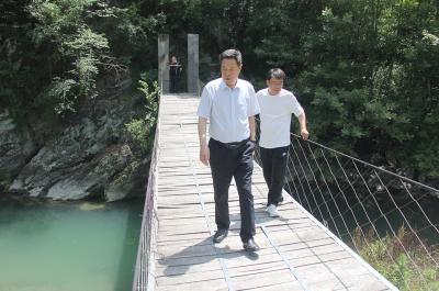 县教育局督导检查学生防溺水安全落实情况