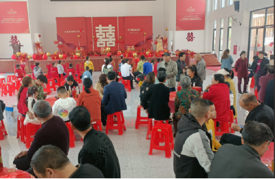 文化礼堂办“喜事” 乡里“人情味”更浓 ---房县以文化大礼堂深化“人情新风”侧记