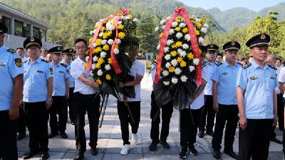 房县交通运输局：承继英烈遗志 筑牢红色纪律防线