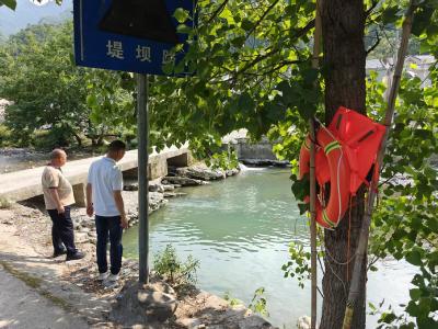 中坝乡：深化“河长制+防溺水”联动机制 筑牢暑期未成年人安全网