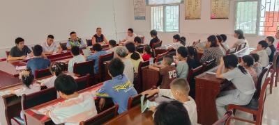 姚坪乡虎尾沟村：多方联动开展安全培训，筑牢学生暑期安全防线