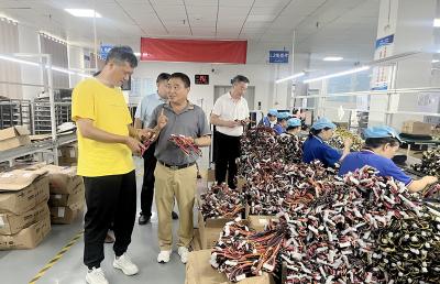 房县关爱退役军人协会：走访军创企业 共谋发展新篇章