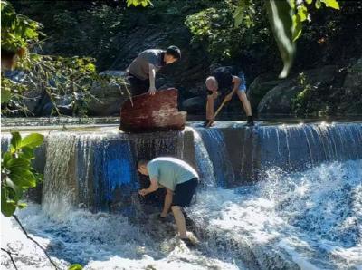 万峪河乡：共筑防汛线，同饮放心水