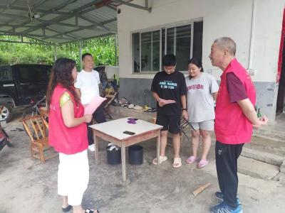 房县野人谷镇：“文明升学”行动绘就新风画卷