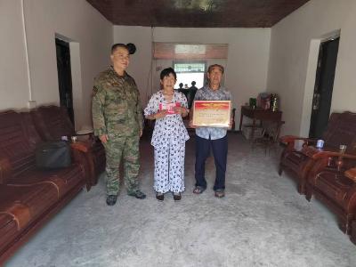 中坝乡：喜报耀门庭   荣耀归乡情