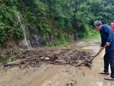 门古寺镇：干群同心奏响自救“暖心曲”