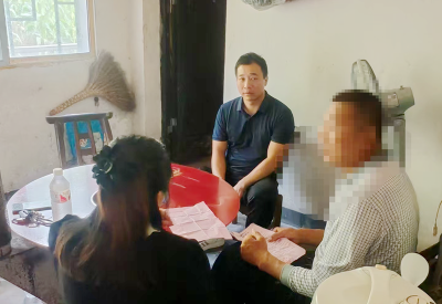 尹吉甫镇：安置帮教显真情 解难帮困助回归