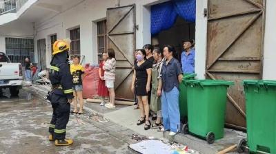 房县消防以实战案例为教材 开展火灾三级讲筑牢安全防线