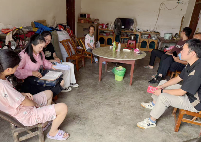 沙河乡：精准入户倡新风为升学季“减负”