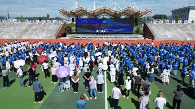 房县第二届青少年科技教育夏令营启动