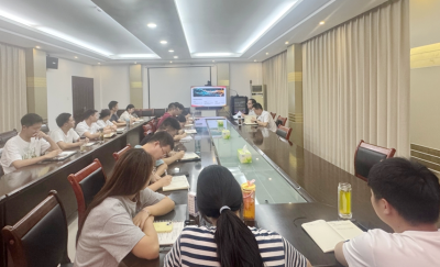 野人谷镇：干部夜学充电提能业务素养双向提升