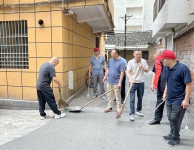 房县教育局开展社区蚊媒防控志愿活动
