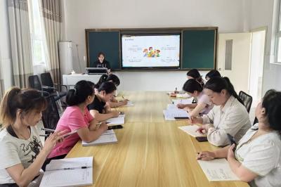 门古寺镇中心幼儿园开学前全面消杀防蚊守护师生健康