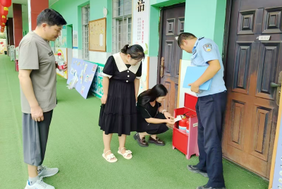 尹吉甫镇：开展校园安全检查 全力护航开学季
