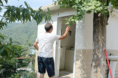 尹吉甫镇：源头防控蚊媒守护群众健康