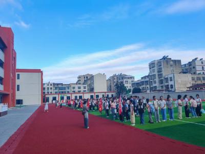 双向发力保有序，筑牢开学安全线——城关四中新老校区同步开启新学期