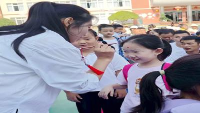 房县实验小学：萌娃启新程 筑梦向未来