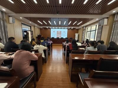 房县实验小学召开课题结题与立项专题会议 以科研赋能教育教学提质增效