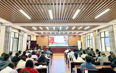 房县实验小学：感悟教育家精神 赋能心理健康教育