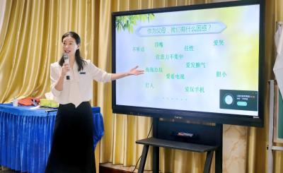 【优秀教师风采】张梅艳：二十七载耕耘 用爱点亮心灯
