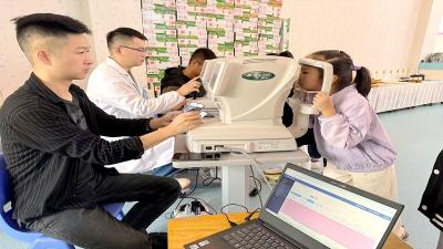 房县幼儿园：科学防控近视  守护“睛”彩童年