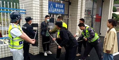 上龛学校：组织反恐防暴演练 守护全体师生安全