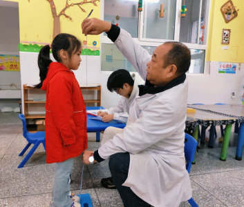 窑淮镇中心幼儿园：医园联动护健康 体检护航助成长