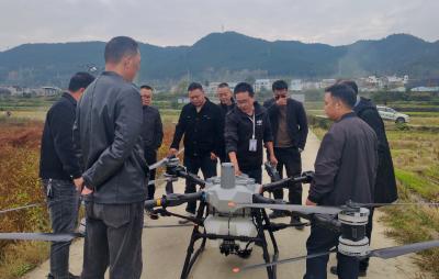 我县30名新农人“持证”赋能智慧农业