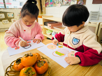 房县幼儿园：霜降知时节 童趣暖深秋