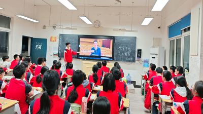 房县七河中学：爱粮节粮 从我做起