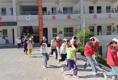 上龛学校：一次疏散“演练”一堂生命“必修”