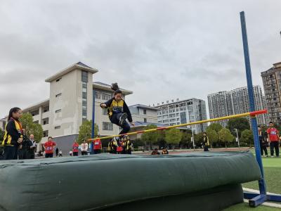 房县东城小学：少年展风采 运动筑梦想