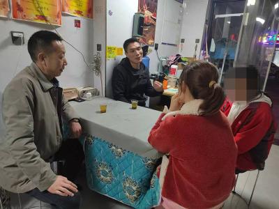 房县实验中学：真情家访践初心 精准帮扶护成长