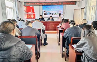 房县实验中学：师徒结对传薪火 玉兰赋能助成长